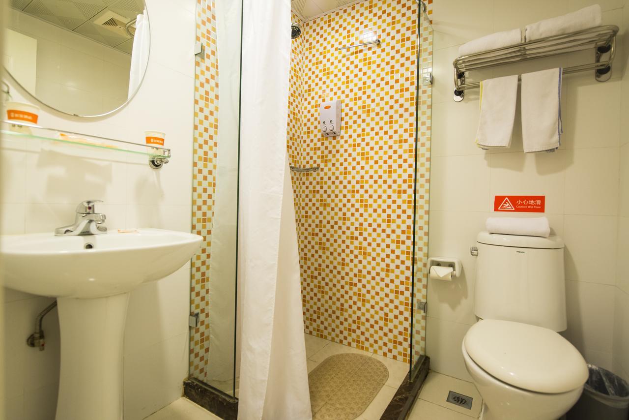 Home Inn Kunming Dongfeng Square Metro Station 외부 사진